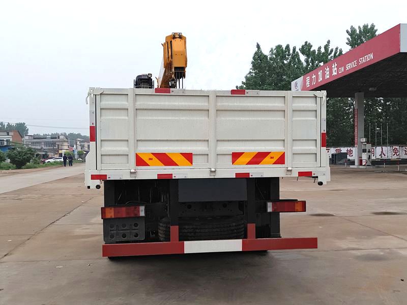 東風天龍前四后八【14-20噸】隨車吊