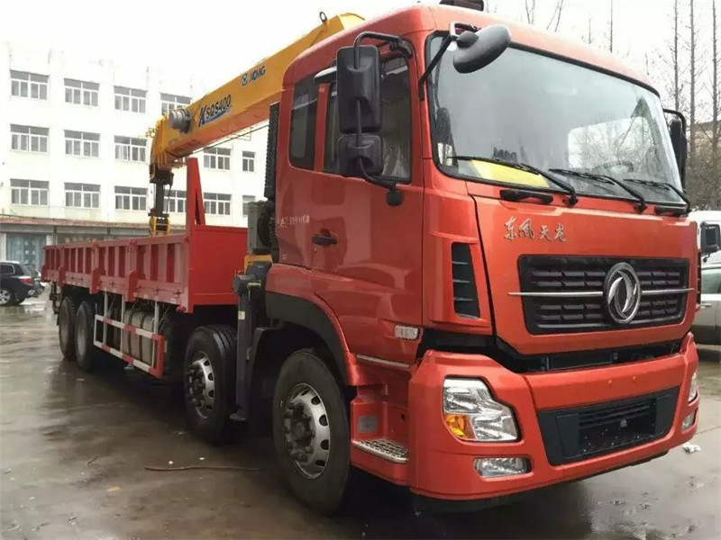 東風天龍前四后八【16-20噸】隨車吊