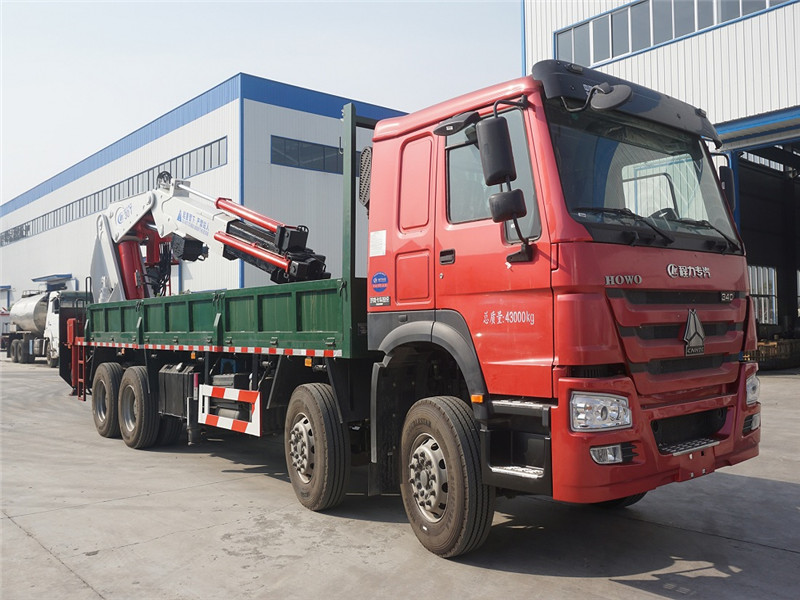 重汽前四后八【14-30噸】隨車吊