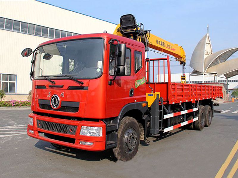 云南張總訂購東風后雙橋12噸隨車吊 云南張總訂購東風后雙橋12噸隨車吊