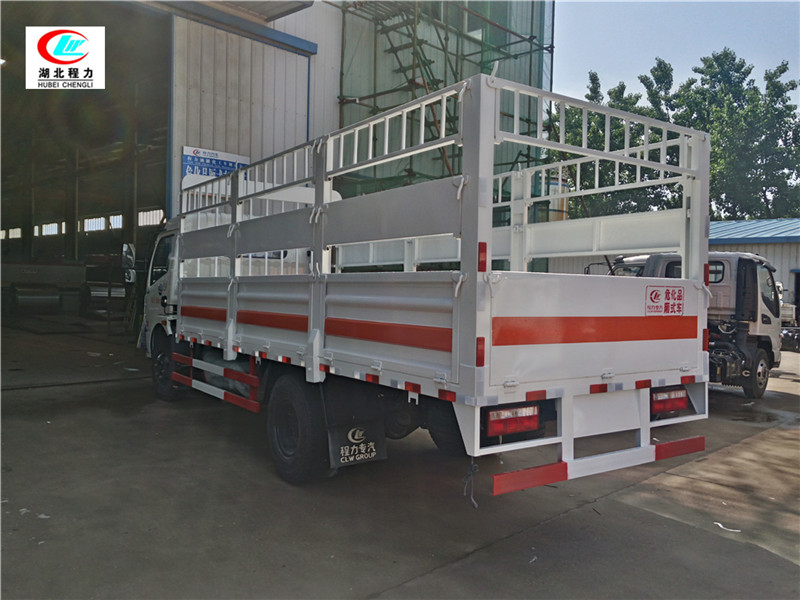 東風多利卡5.1米氣瓶運輸車【二類】