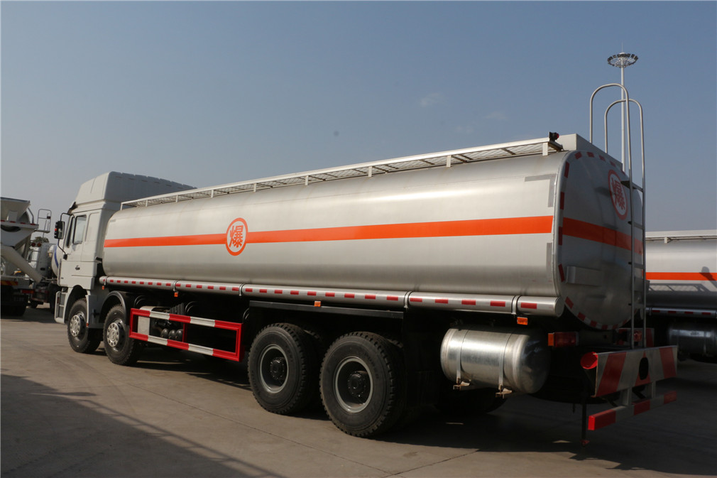 陜汽德龍前四后八【34立方】運油車