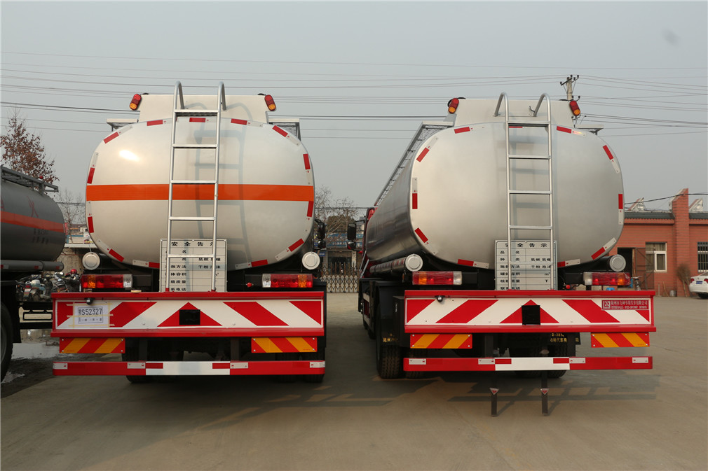 解放小三軸【19-23立方】加油車