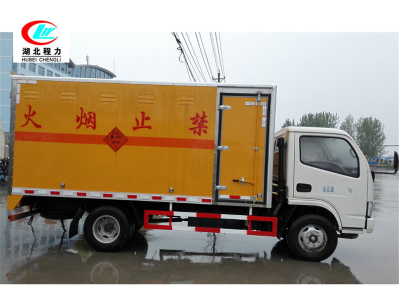 東風(fēng)4.1米易燃?xì)怏w廂式運(yùn)輸車【二類 藍(lán)牌】