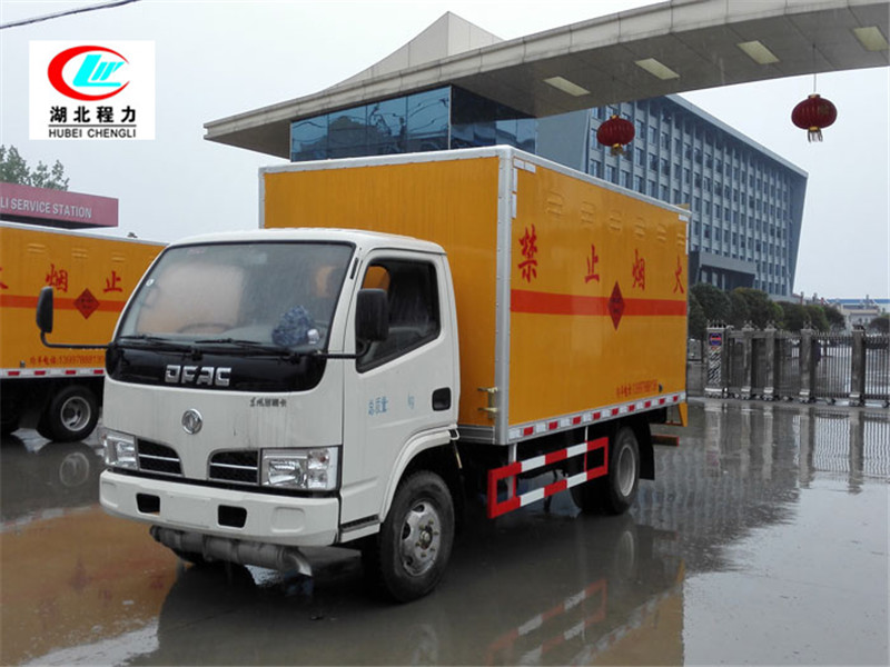 東風(fēng)4.1米易燃?xì)怏w廂式運(yùn)輸車【二類 藍(lán)牌】