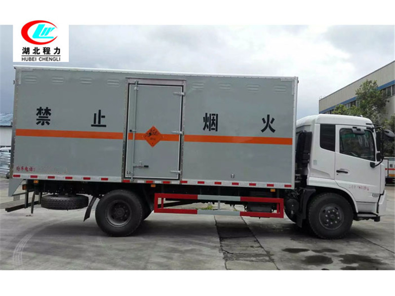 東風天錦6.2米易燃氣體廂式運輸車【二類】