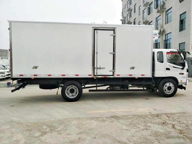 (廂長5.6/6.1米)福田歐馬可冷藏車