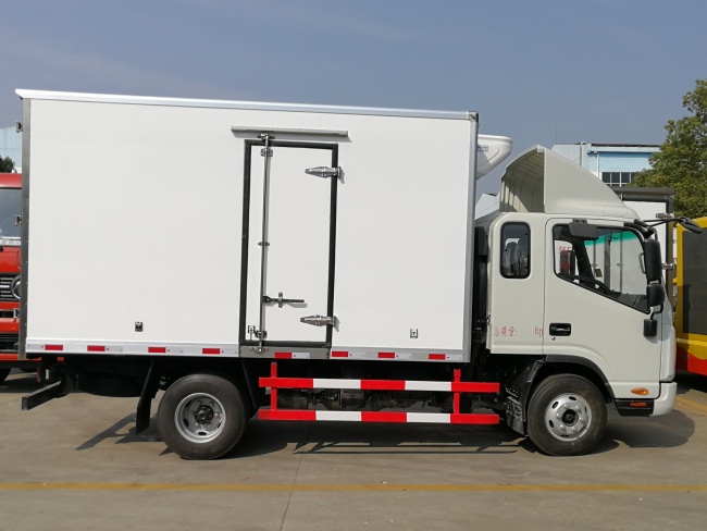 (廂長3.7米)江淮帥鈴一排半冷藏車