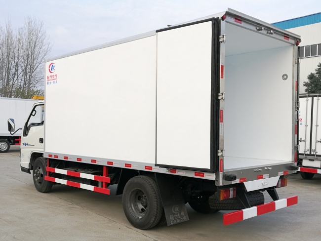 (廂長4.2米)江鈴新順達冷藏車