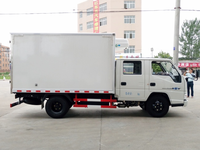 (廂長3.2米)江鈴順達雙排冷藏車