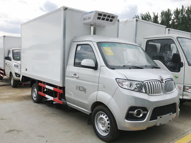 (廂長(zhǎng)2.9米)金杯T30冷藏車