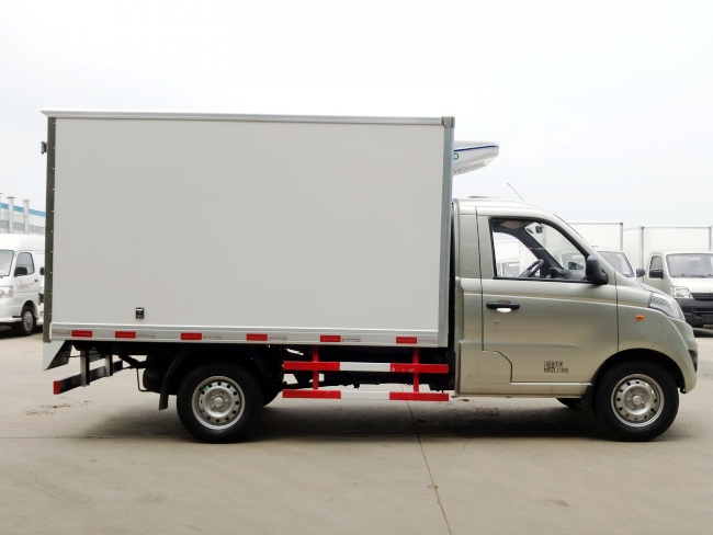 (廂長2.8米)福田奧鈴T3冷藏車