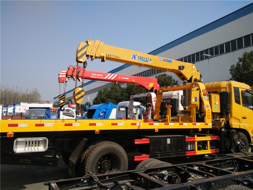 東風天錦CLW5122TQZD5平板帶吊清障車