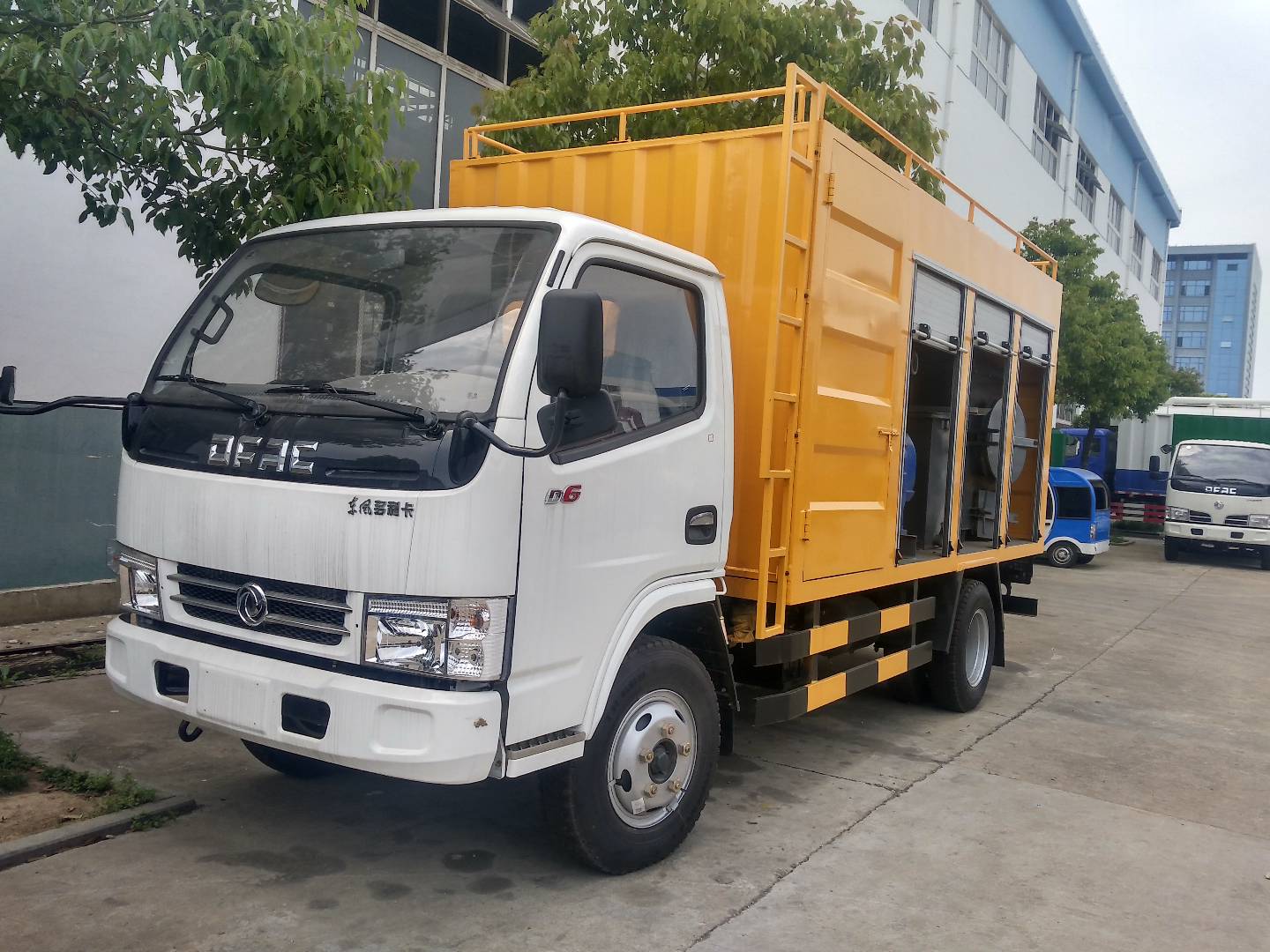 東風D6 污水處理車(藍牌)