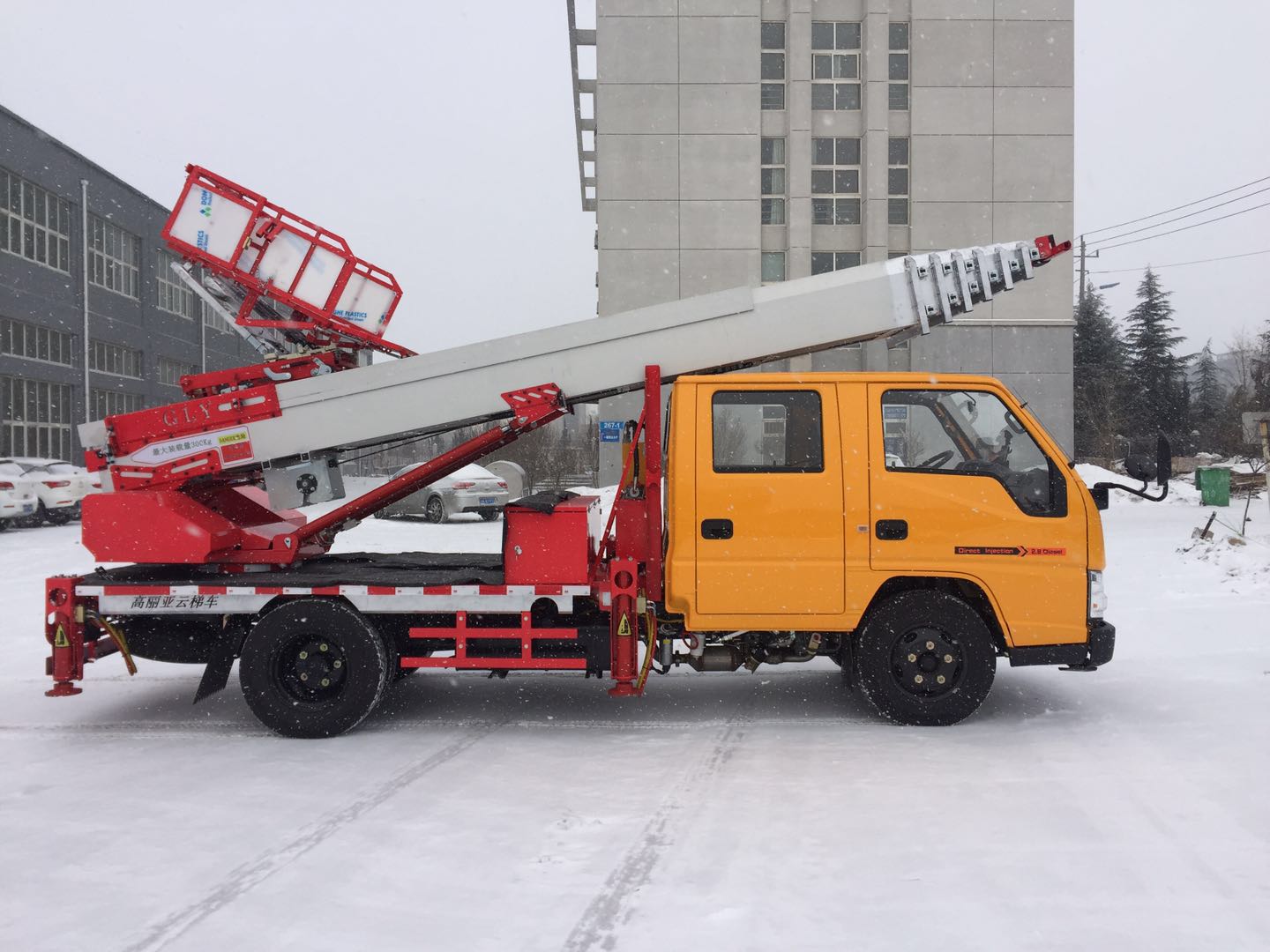 (28-33米 藍牌)江鈴雙排·云梯車