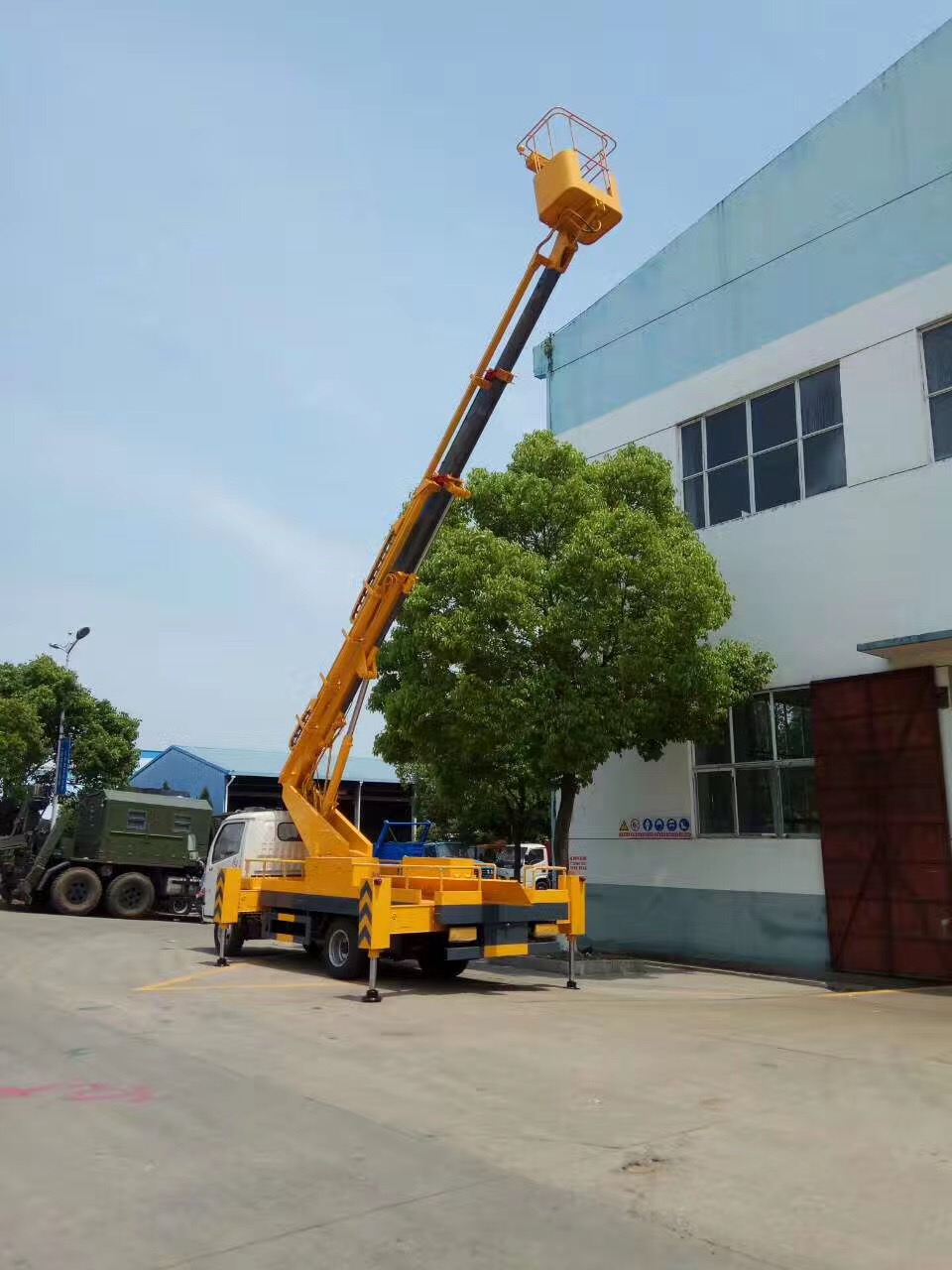 (12-18米)東風單排·伸縮臂高空車