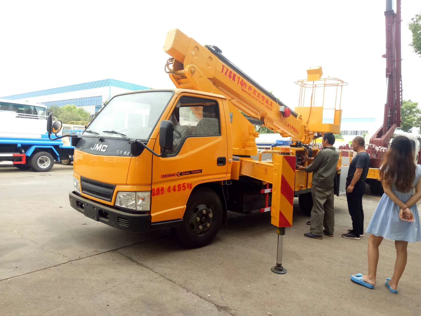 (12-16米 藍牌)江鈴單排·伸縮臂高空車