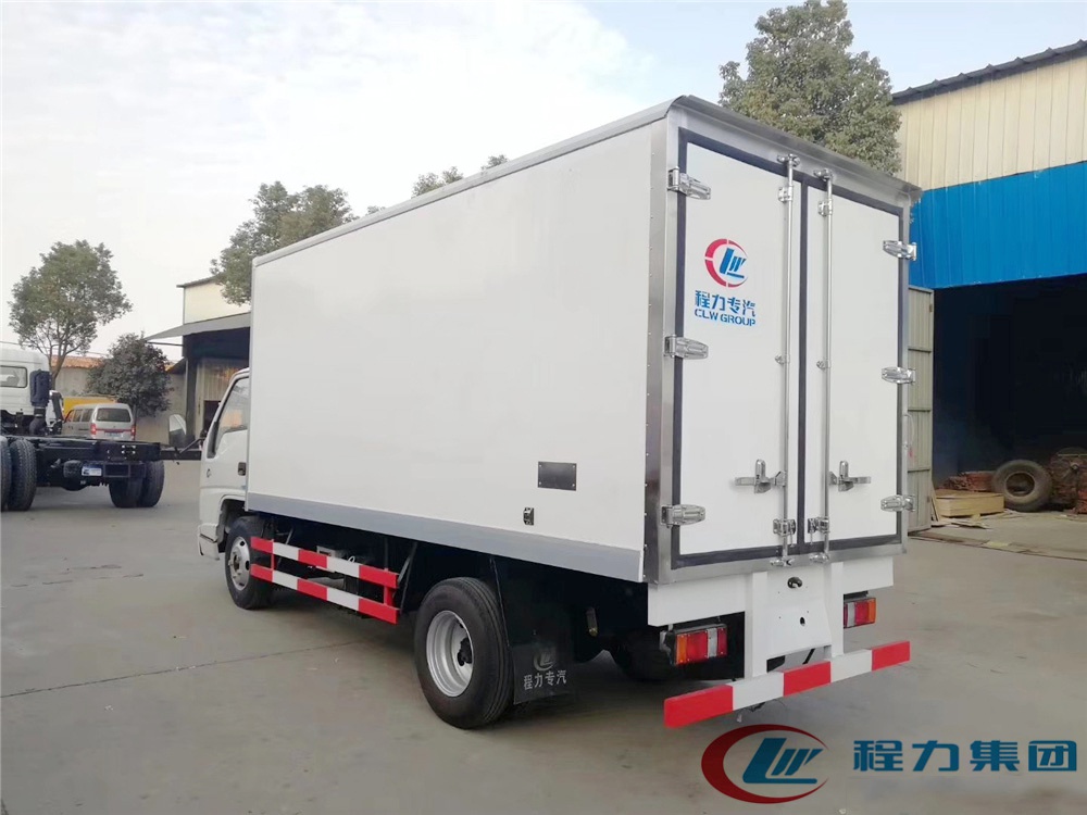 國六·江鈴順達(廂長4.2米)冷藏車