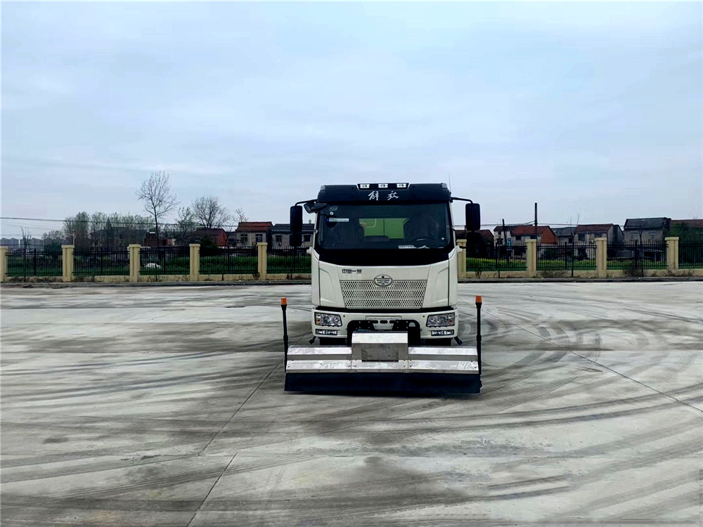 國六【8立方】解放J6 路面清洗車