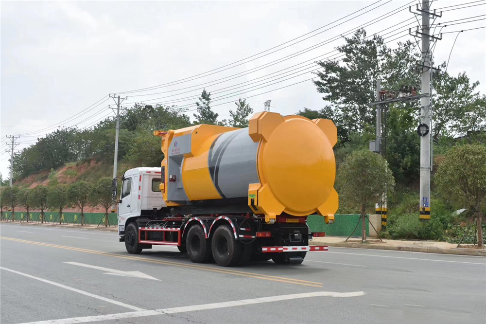 國六【18方】東風專底后雙橋 勾臂垃圾車