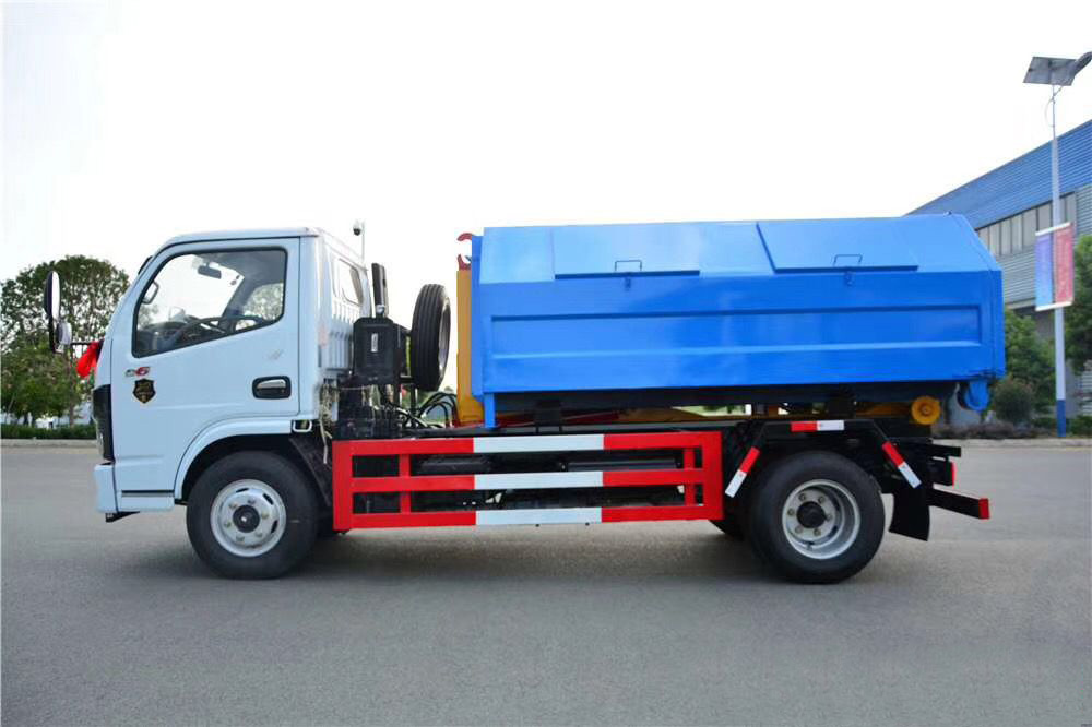 國六【5方】東風D6 勾臂垃圾車