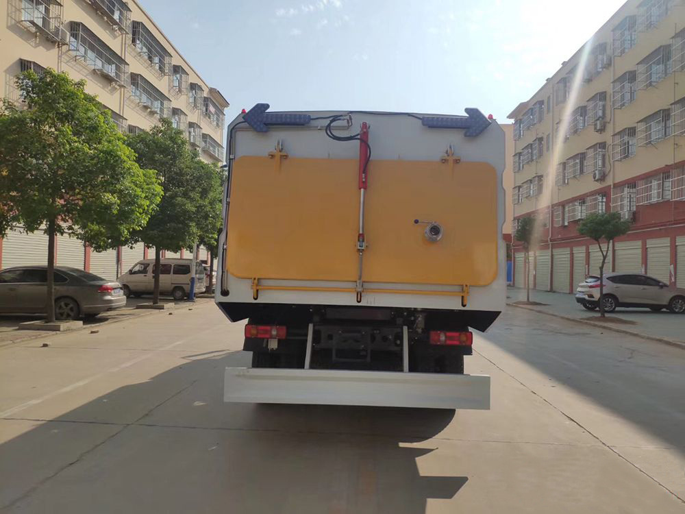 國六【8方塵】東風天錦 干濕兩用掃路車