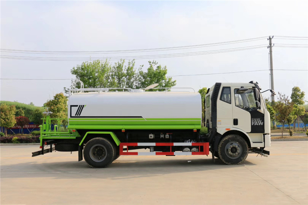 國六【13立方】解放J6 灑水車