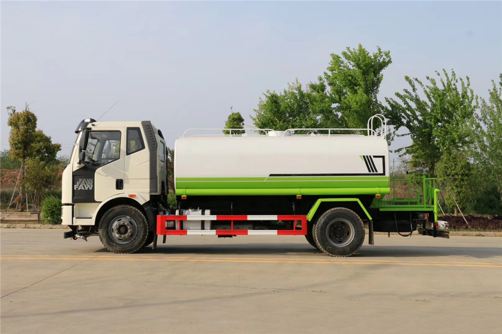 國六【13立方】解放J6 灑水車