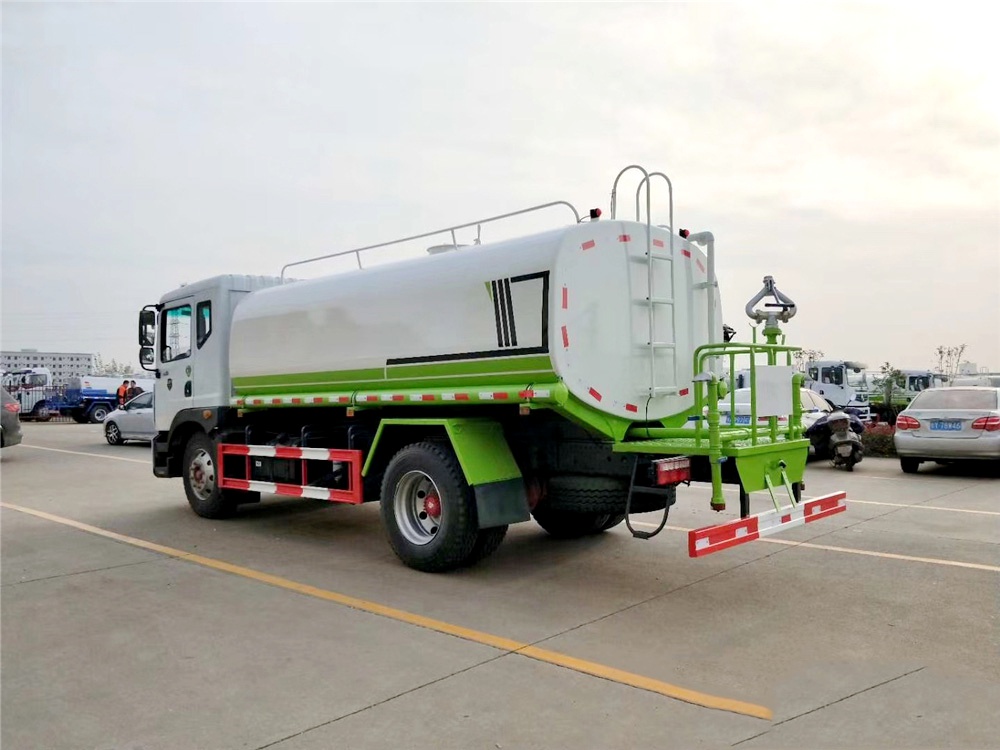 國六【12-15立方】東風D9 灑水車